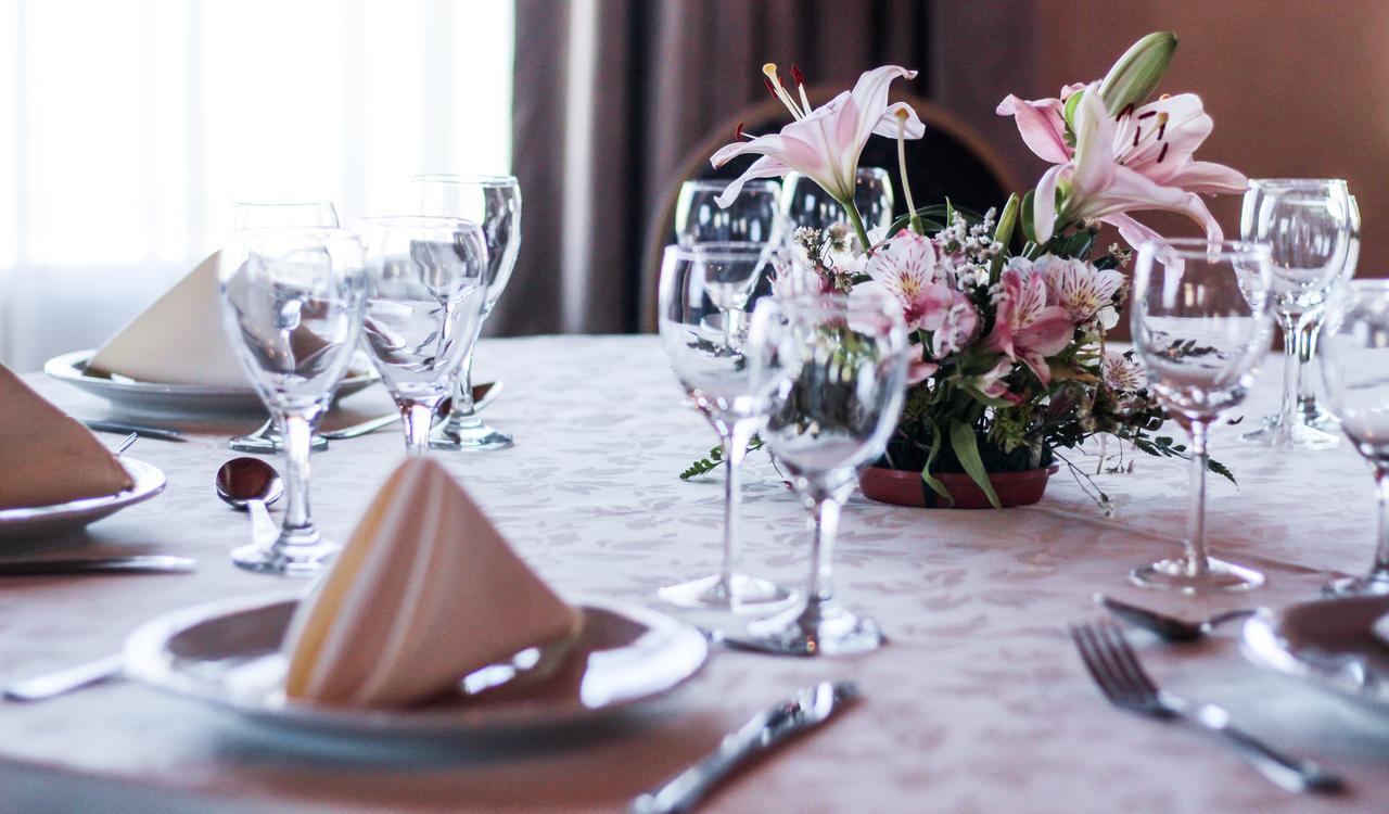 Antu Malal Hotel Plaza Huincul エクステリア 写真