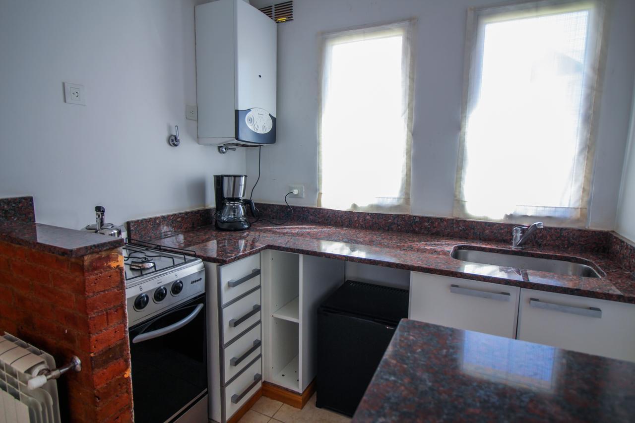 Antu Malal Hotel Plaza Huincul エクステリア 写真