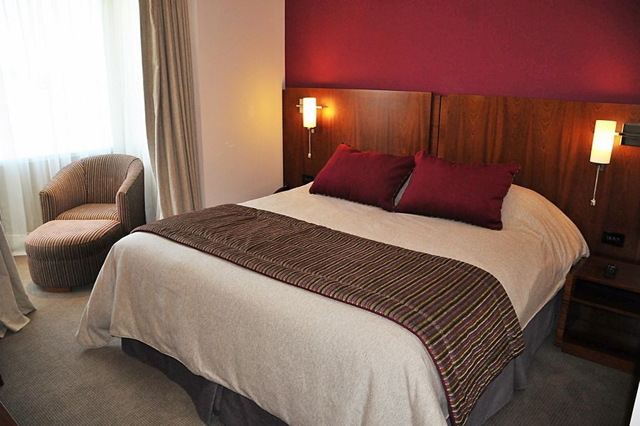 Antu Malal Hotel Plaza Huincul エクステリア 写真